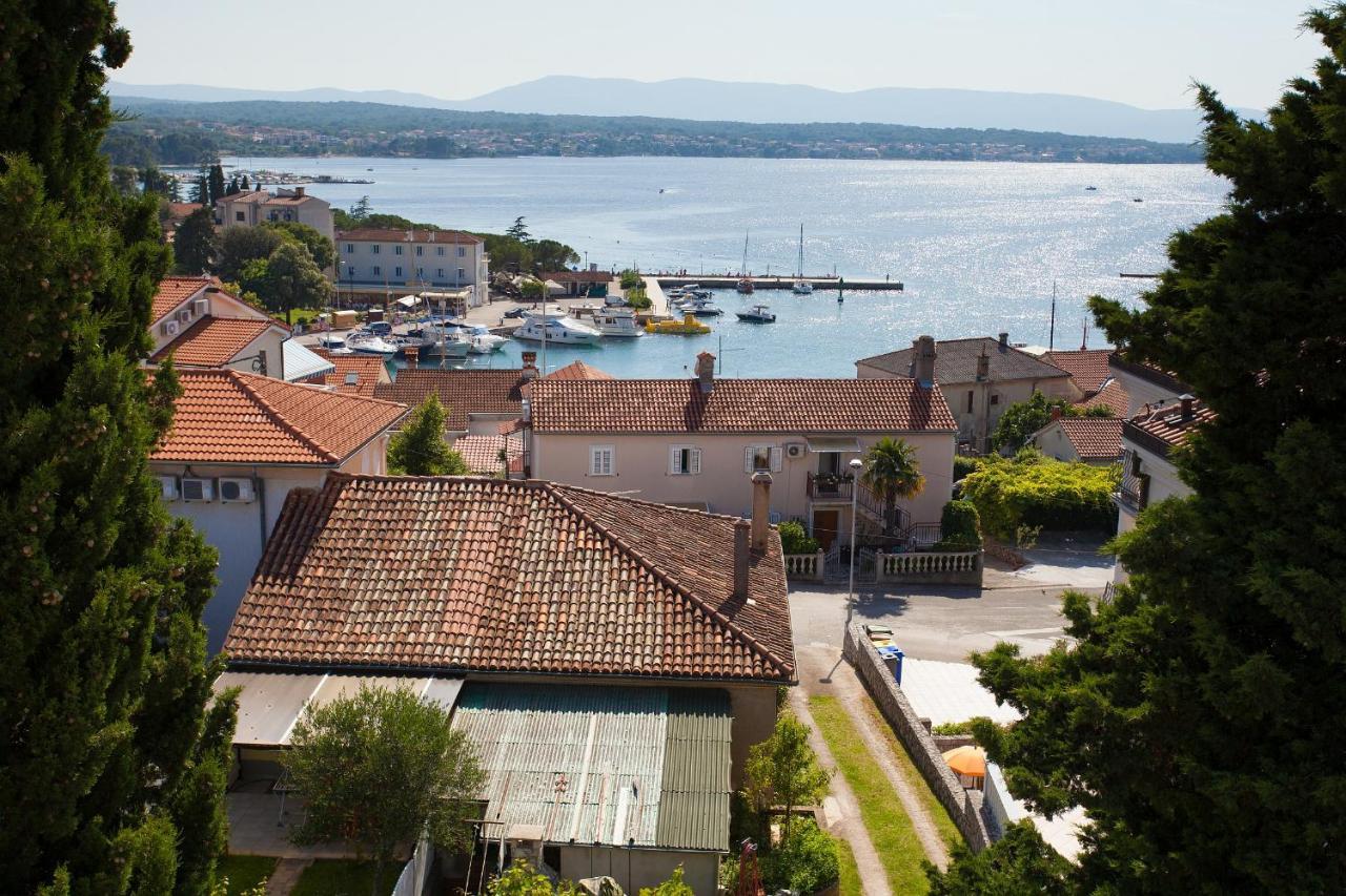 Apartments Ljerka Malinska Eksteriør billede