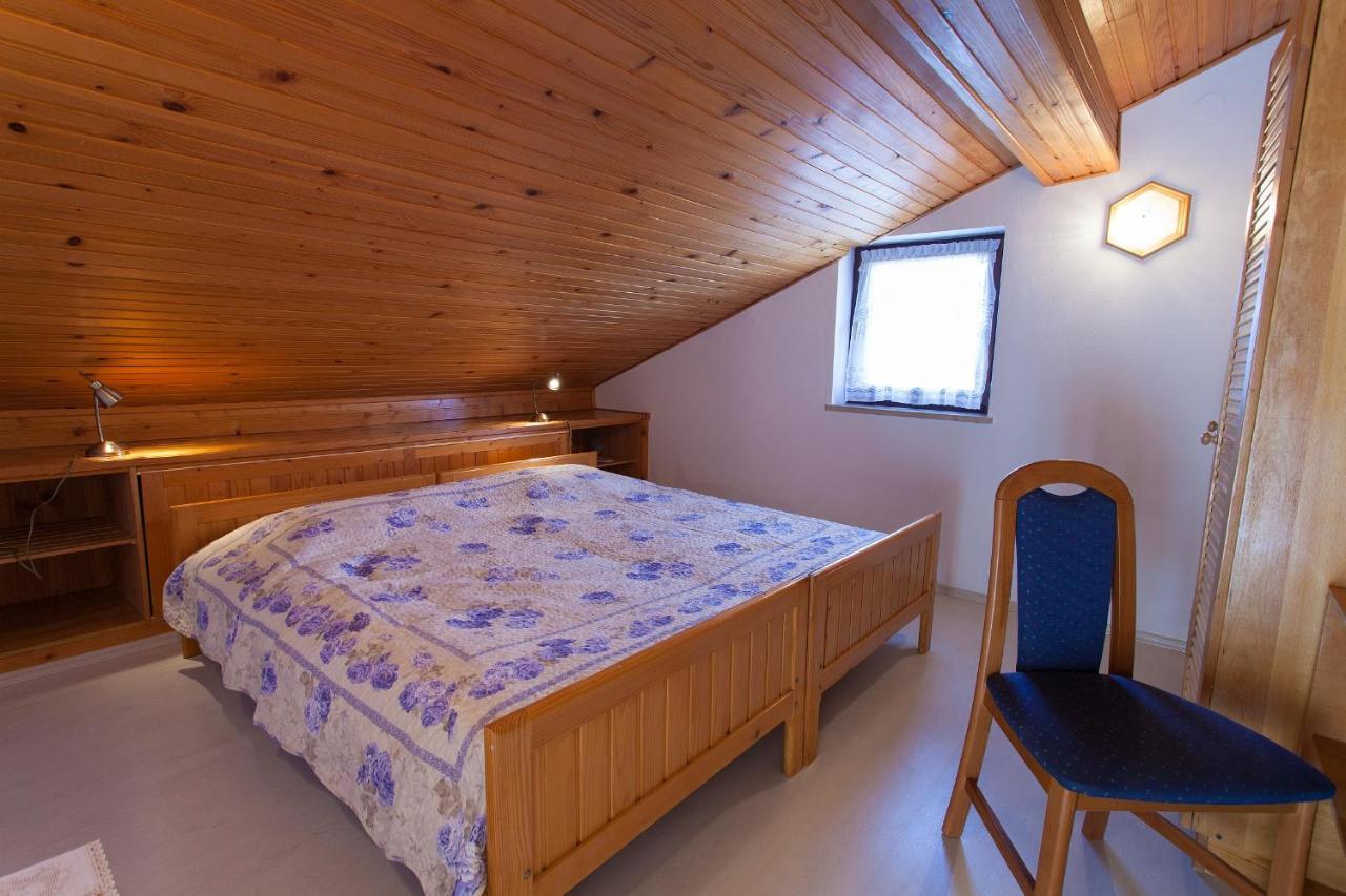Apartments Ljerka Malinska Eksteriør billede